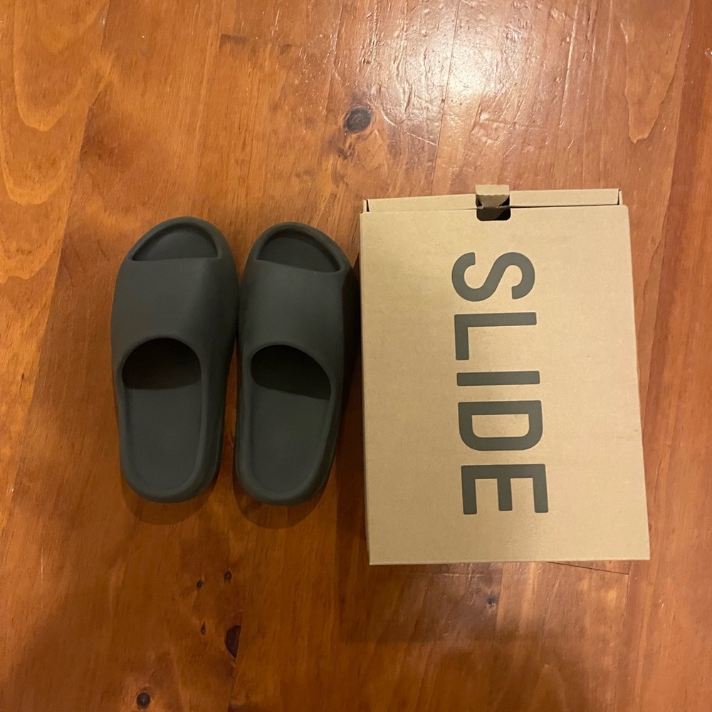 yeezy slide granite